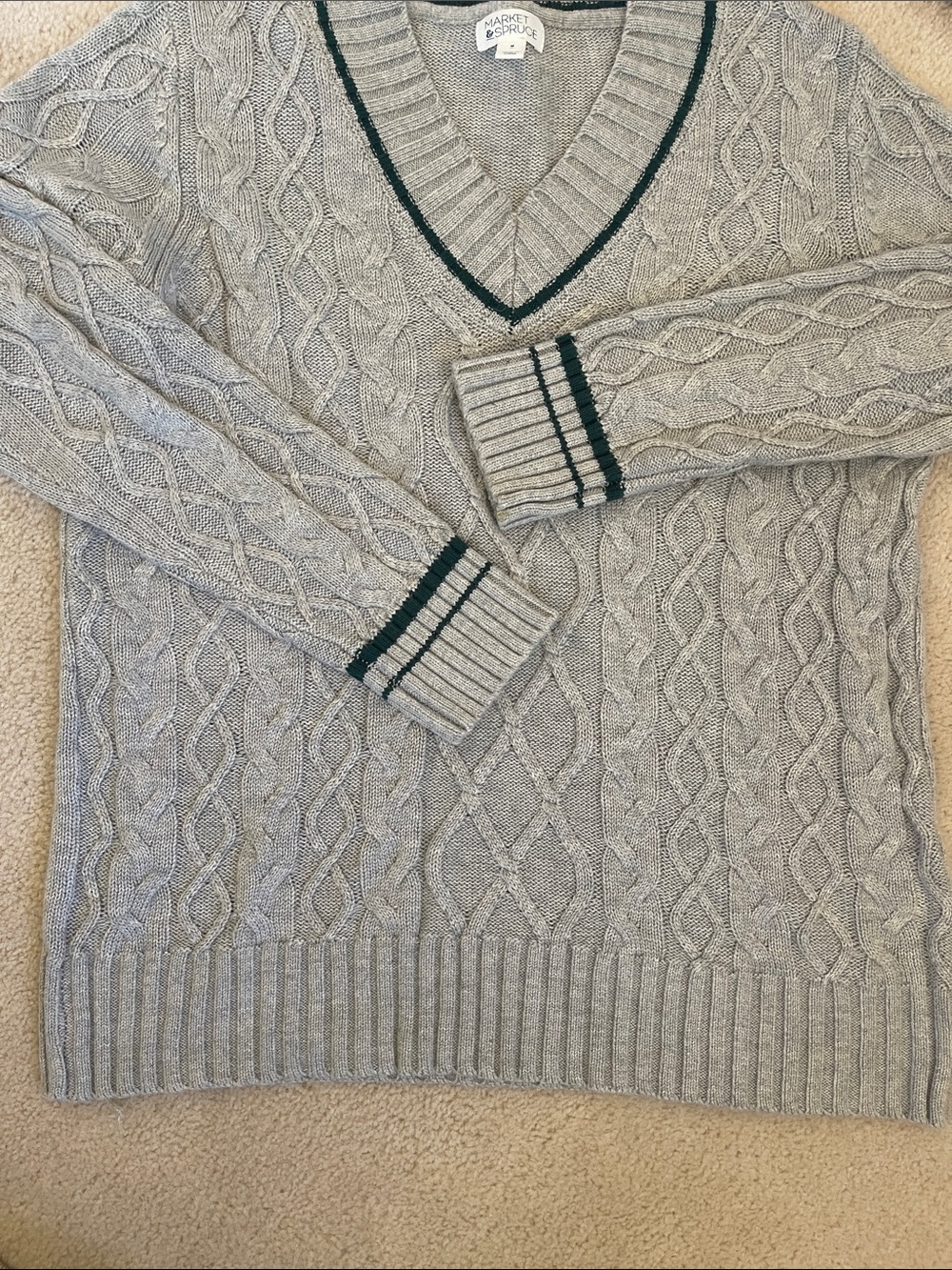Classic and Preppy Cable Knit V-Neck Sweater with Contrast Trim - Light Gray - Picture 5 of 6